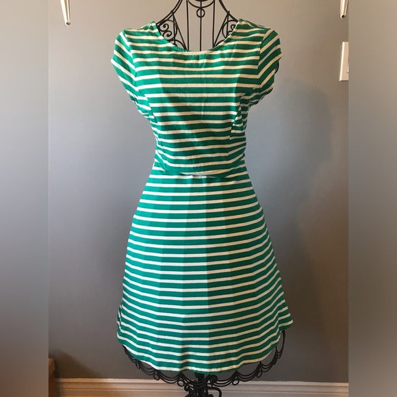 Old navy stripped cap sleeve dress - Picture 1 of 7
